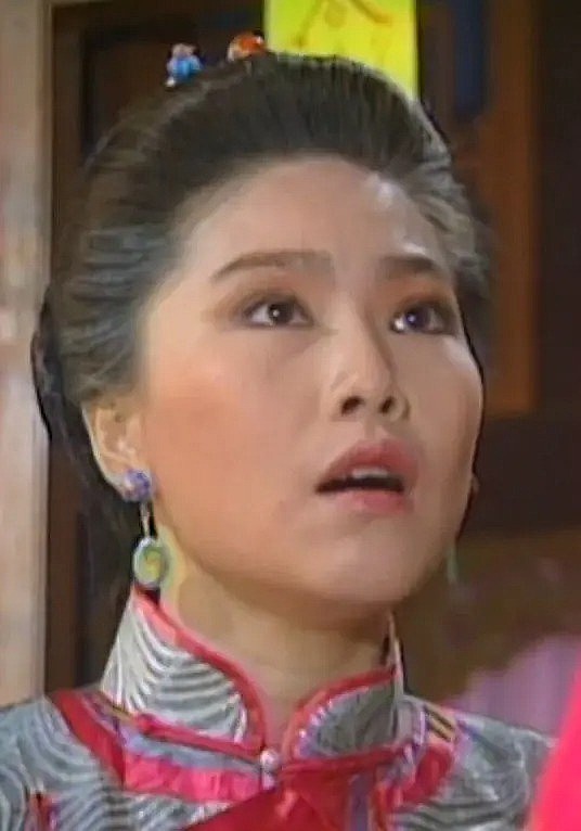杜素真 Su-Chen Tu照片