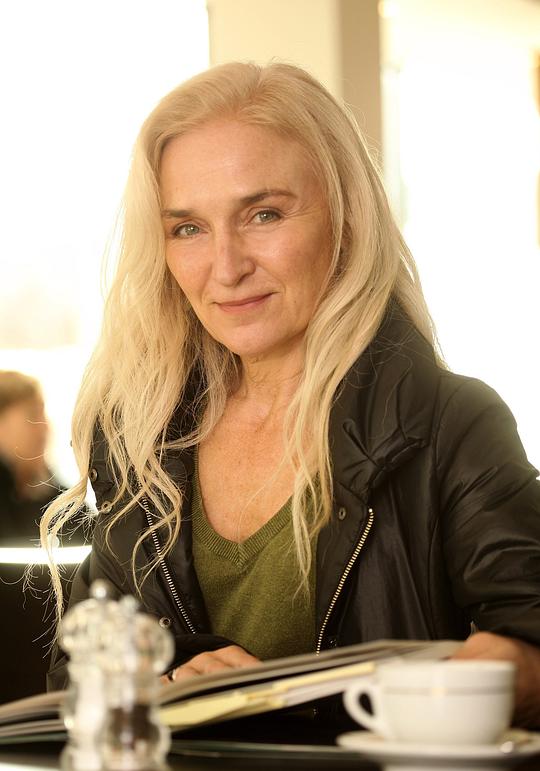 欧文·弗热瑞 Olwen Fouéré照片