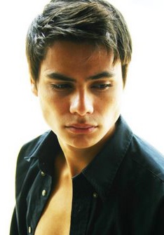 凯欧瓦·高登 Kiowa Gordon照片