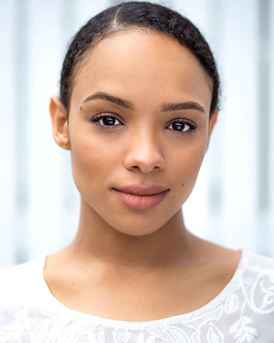 茜茜·斯特林格 Sisi Stringer照片