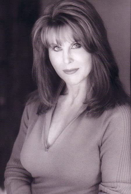 Spice Williams-Crosby照片