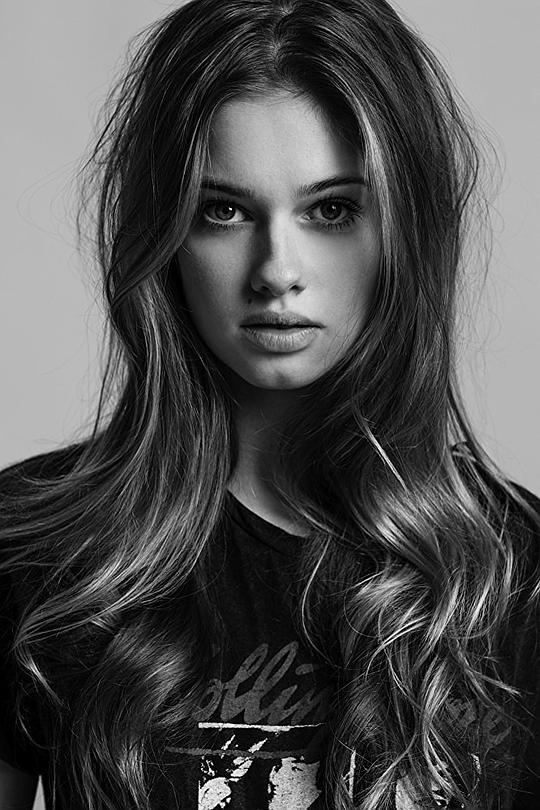 加布里埃拉·翰 Gabrielle Haugh照片