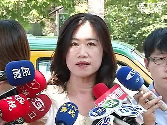 彭树君照片