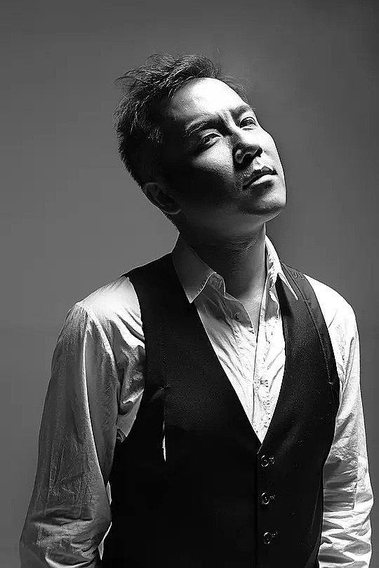田龙 Lone Tian照片
