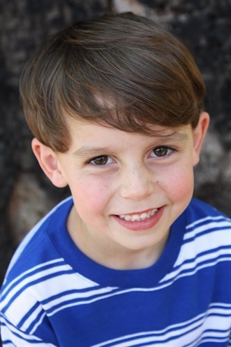 库埃·劳伦斯 Kue Lawrence照片