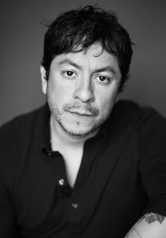 杰西·桑托尤 Jesse Santoyo照片