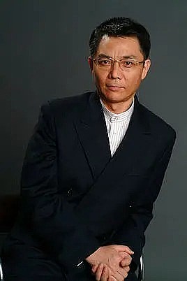 华明伟 Mingwei Hua照片