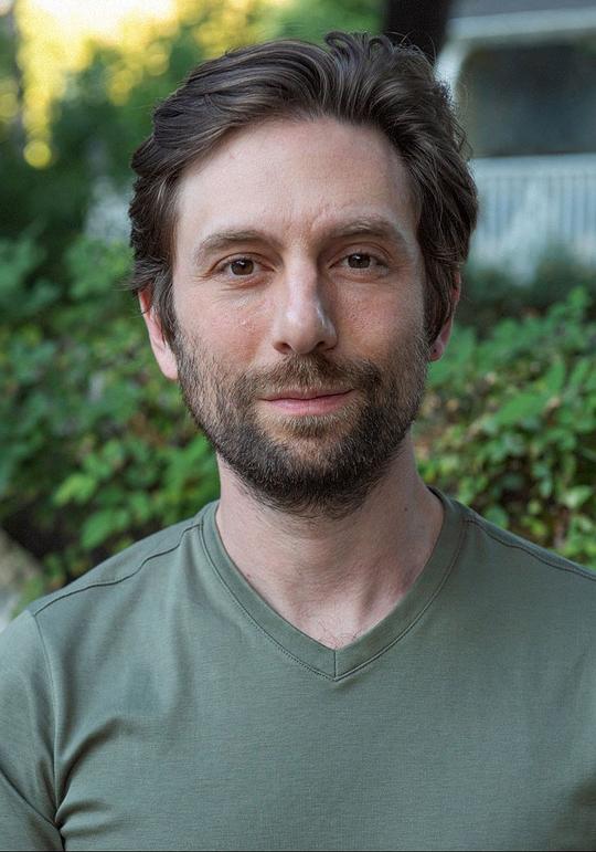 布兰登·贝洛莫 Brendan Bellomo照片