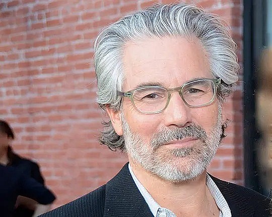 保罗·拉扎鲁斯 Paul Lazarus照片