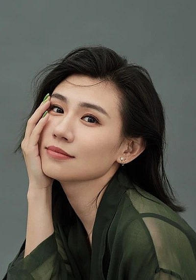 孔令洁 Lingjie Kong照片