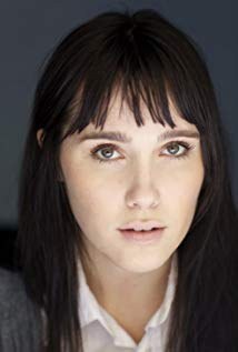 伊登·布洛林 Eden Brolin照片