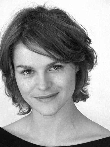 Crystal Shepherd-Cross照片