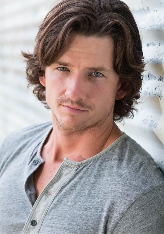 威利·梅利纳 Willie Mellina照片