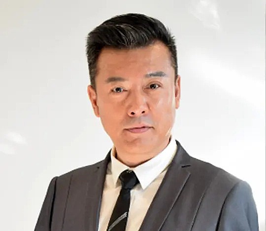 黄河 He Huang照片