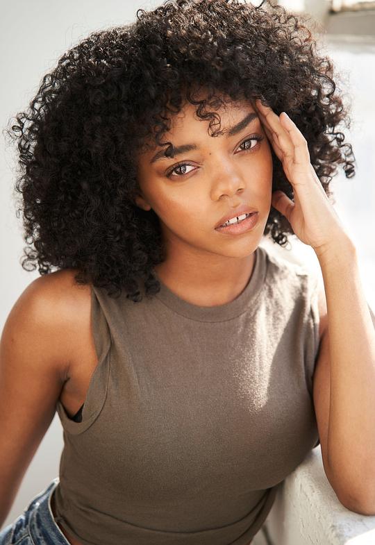 丽甘·阿利亚 Regan Aliyah照片