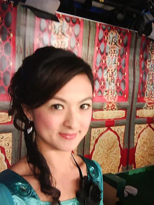 林芷薇 Ya-Jing Lin照片