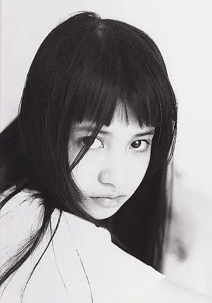 吉川日奈 Hinano Yoshikawa照片