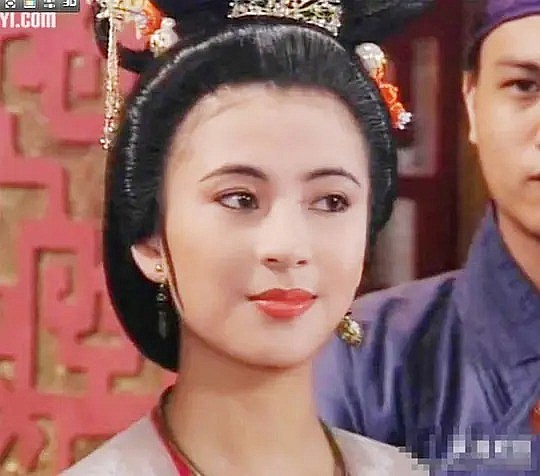 何咏芳 Shirley Ho照片