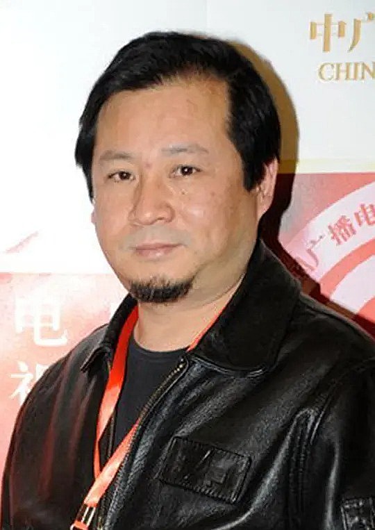 袁军 Jun Yuan照片