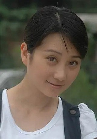 李颖 Ying Li照片