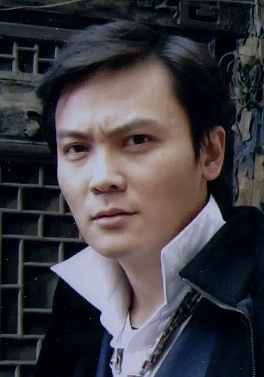 刘红雨 Hongyu Liu照片