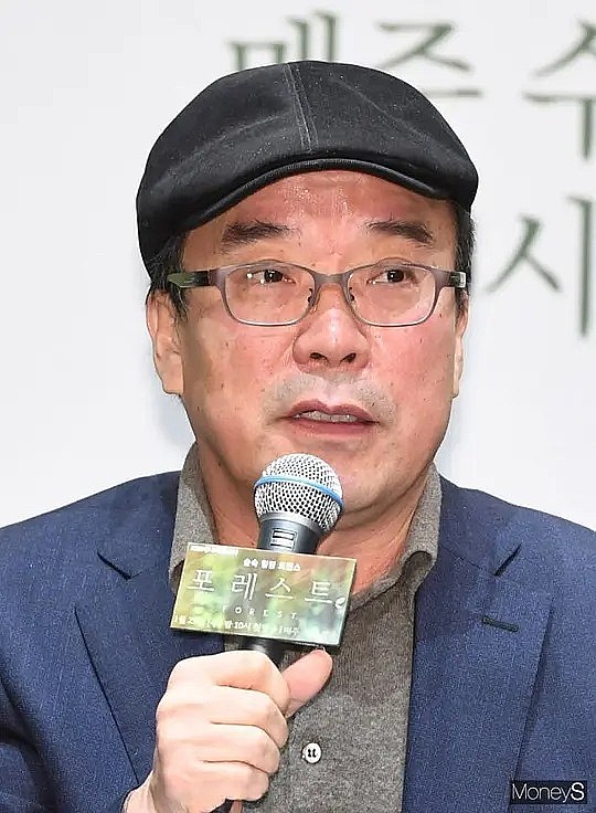 吴钟禄 Jong-rok Oh照片