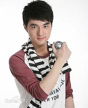 张逸凡 Yifan Zhang照片