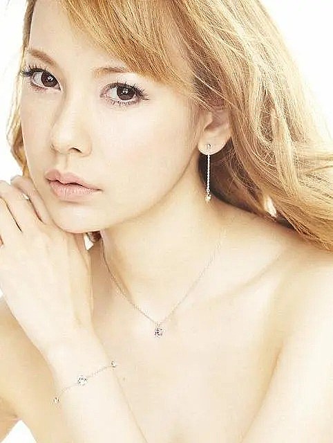 上原樱 Sakura Uehara照片