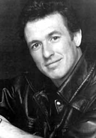 马克·德亚历山德罗 Mark De Alessandro照片