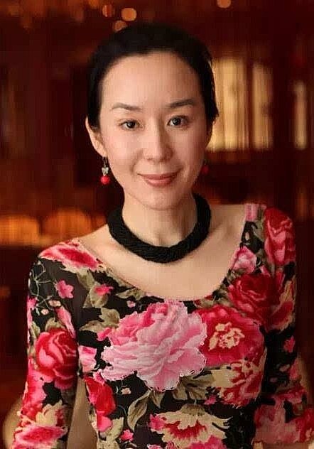 杨春荣 Chunrong Yang照片