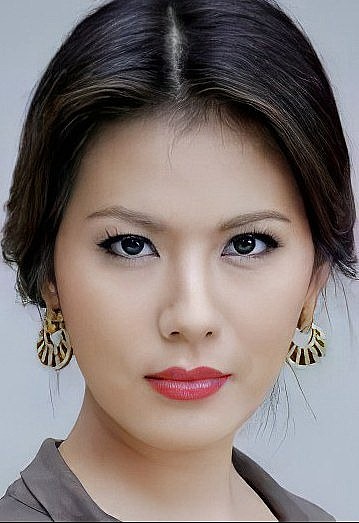 娜塔莉卡·塔玛普里达南 Natharika Thamapreedanan照片