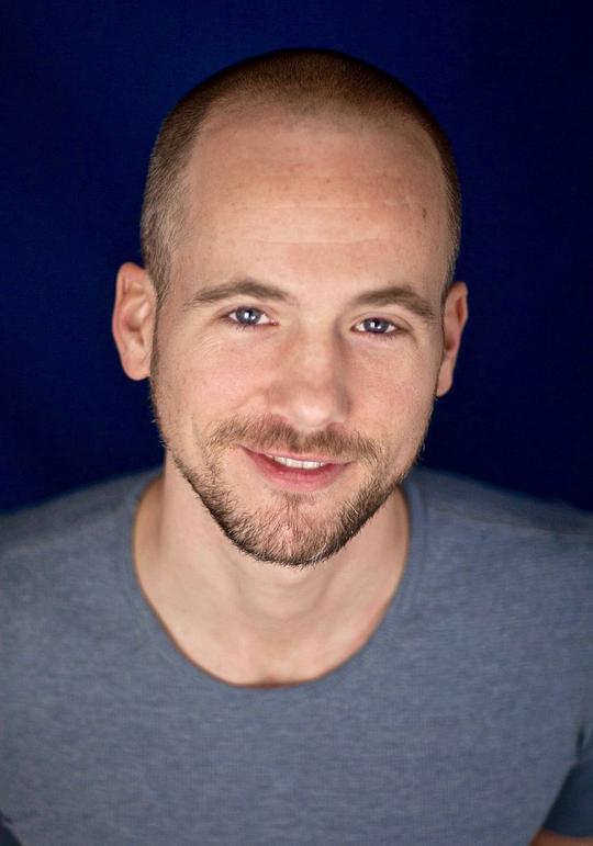 迈克·范·韦斯 Mike Van Waes照片