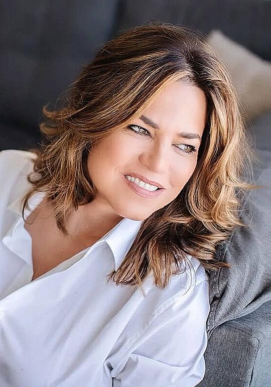 梅兰妮·史密斯 Melanie Smith照片
