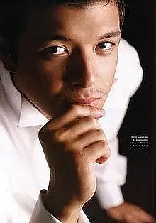 杰里科·罗萨雷斯 Jericho Rosales照片