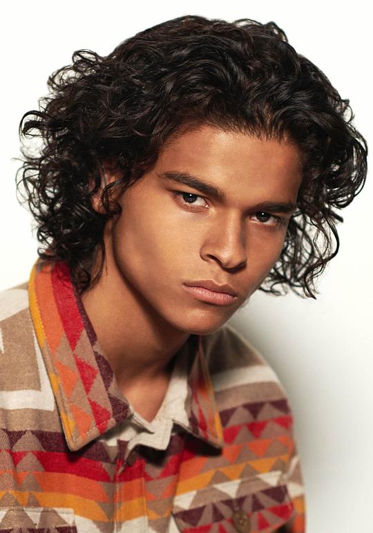 德德哈罗·伍恩-阿乙-太任 D'Pharaoh Woon-A-Tai照片