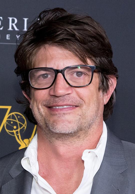 克雷·塔沃 Clay Tarver照片