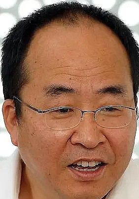 李长秀 Jang-soo Lee照片