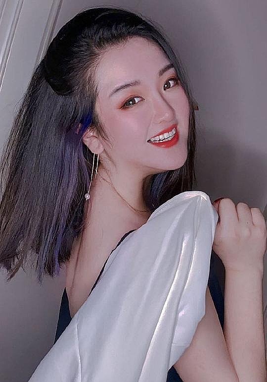 胡珊珊 Shanshan Hu照片