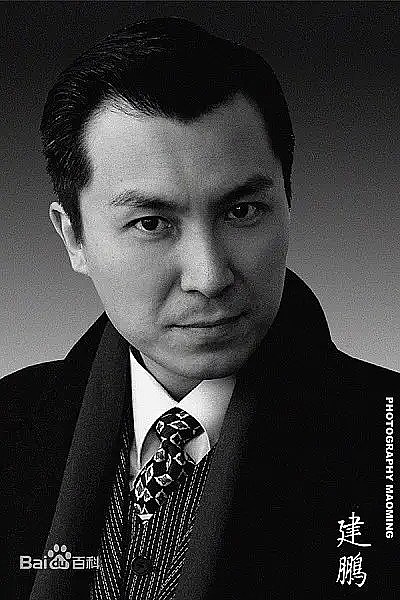 周建鹏 Jianpeng Zhou照片