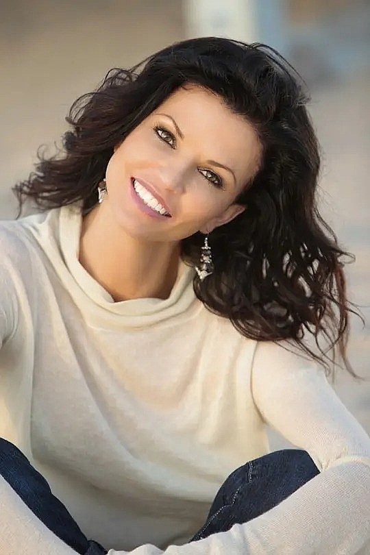 Michelle Lintel照片