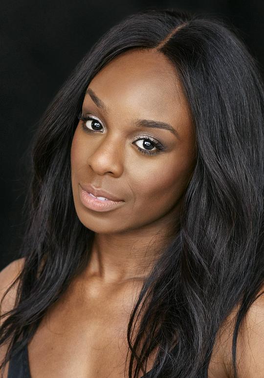 奥齐奥马·阿卡加 Ozioma Akagha照片