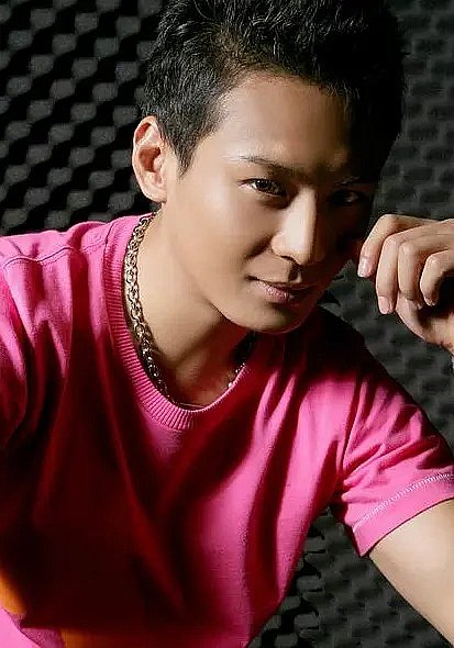 刘宇桥 Yuqiao Liu照片