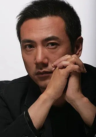 李雨泽 Yuze Li照片