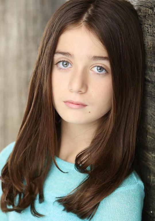 朱莉安娜·萨达 Juliana Sada照片