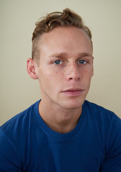 科尔·杜曼 Cole Doman照片