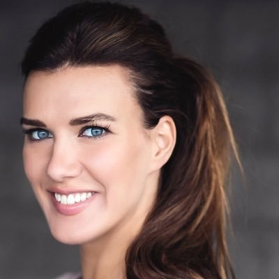 娜塔莉·伯恩 Natalie Burn照片