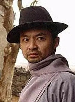 史奕 Yi Shi照片