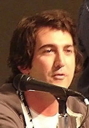 乔什·施瓦兹 Josh Schwartz照片