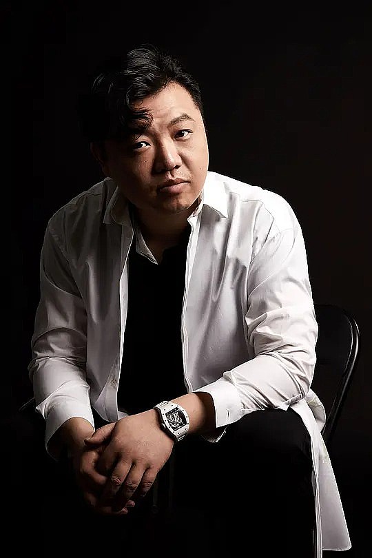 白一骢 Yicong Bai照片