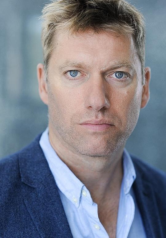 Stephen Beckett照片